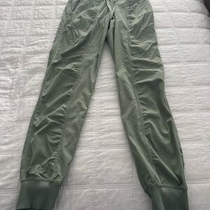 Lululemon Dance studio midrise joggers